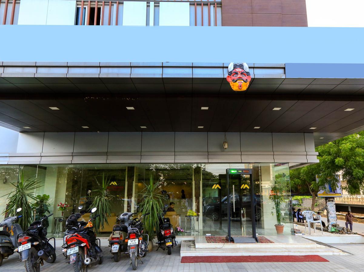 Mohammadnagar Oyo 6472 Hotel Metropolitan מראה חיצוני תמונה